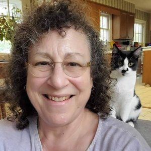 Meet your Posher, Debra